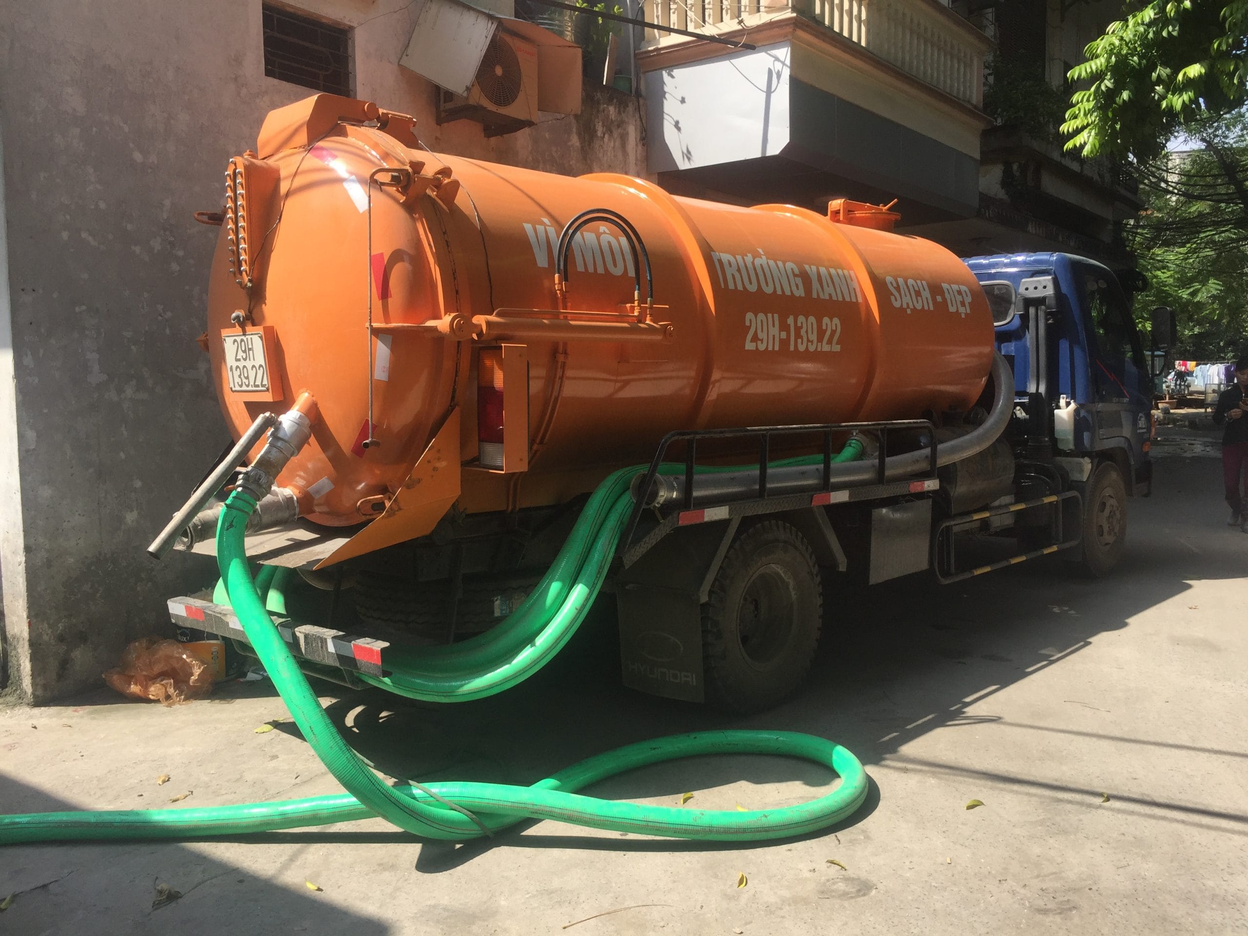 hút bể phốt tại Mễ Trì 1