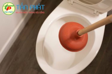 thông tắc bồn cầu tại hoàn kiếm