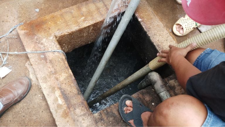 Bể phốt bị đầy