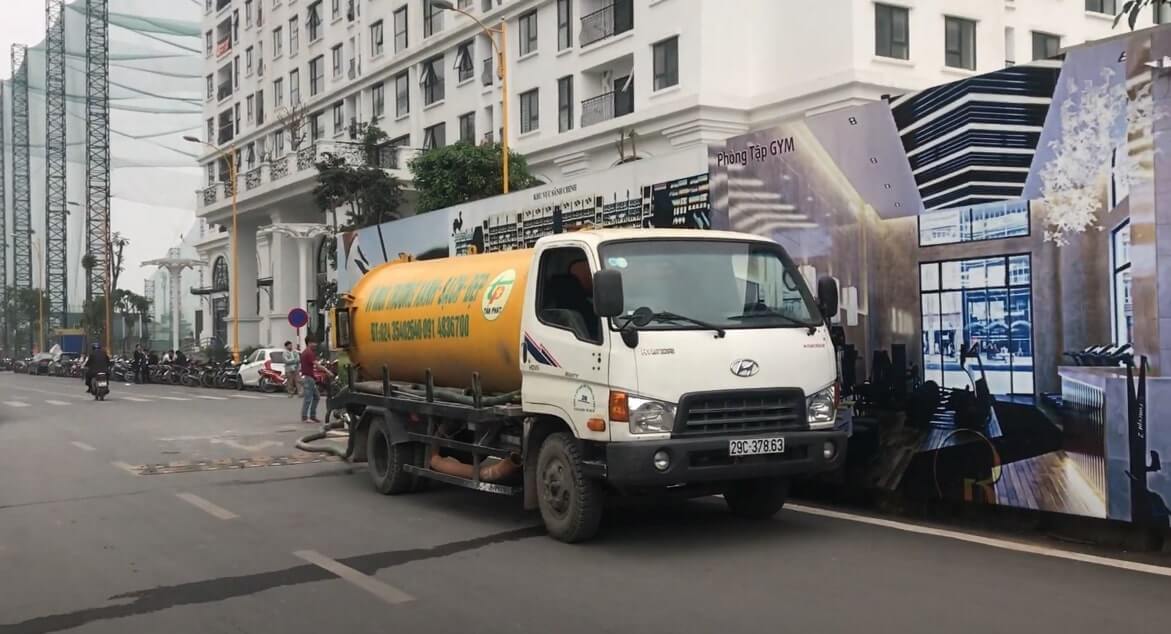   Hút bể phốt định kỳ ngăn ngừa tình trạng tắc nghẽn