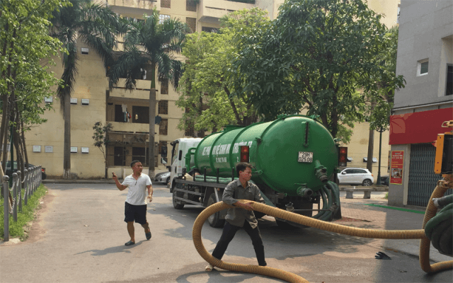 hút bể phốt tại KCN Nội Bài 2