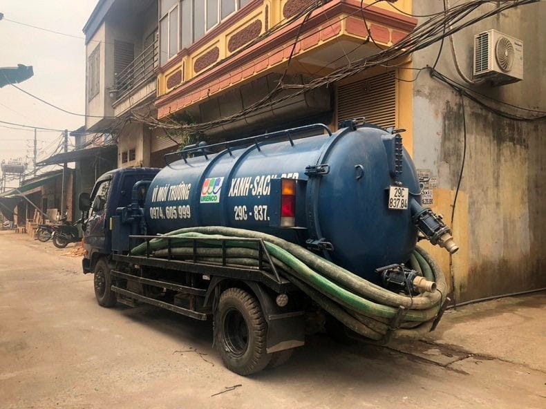 Hút bể phốt tại Mai Dịch